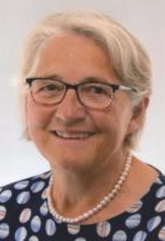 Helga Lattner